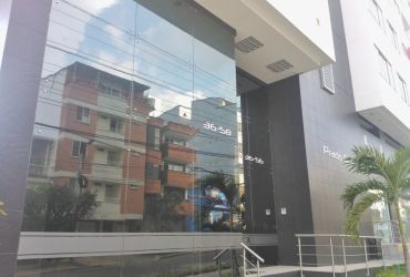 Portería edificio Prado Onix - Polarización de vidrios.